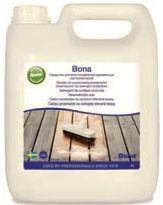 Bona środek do czyszczenia powierzchni drewnianych na zewnątrz budynków 4L
